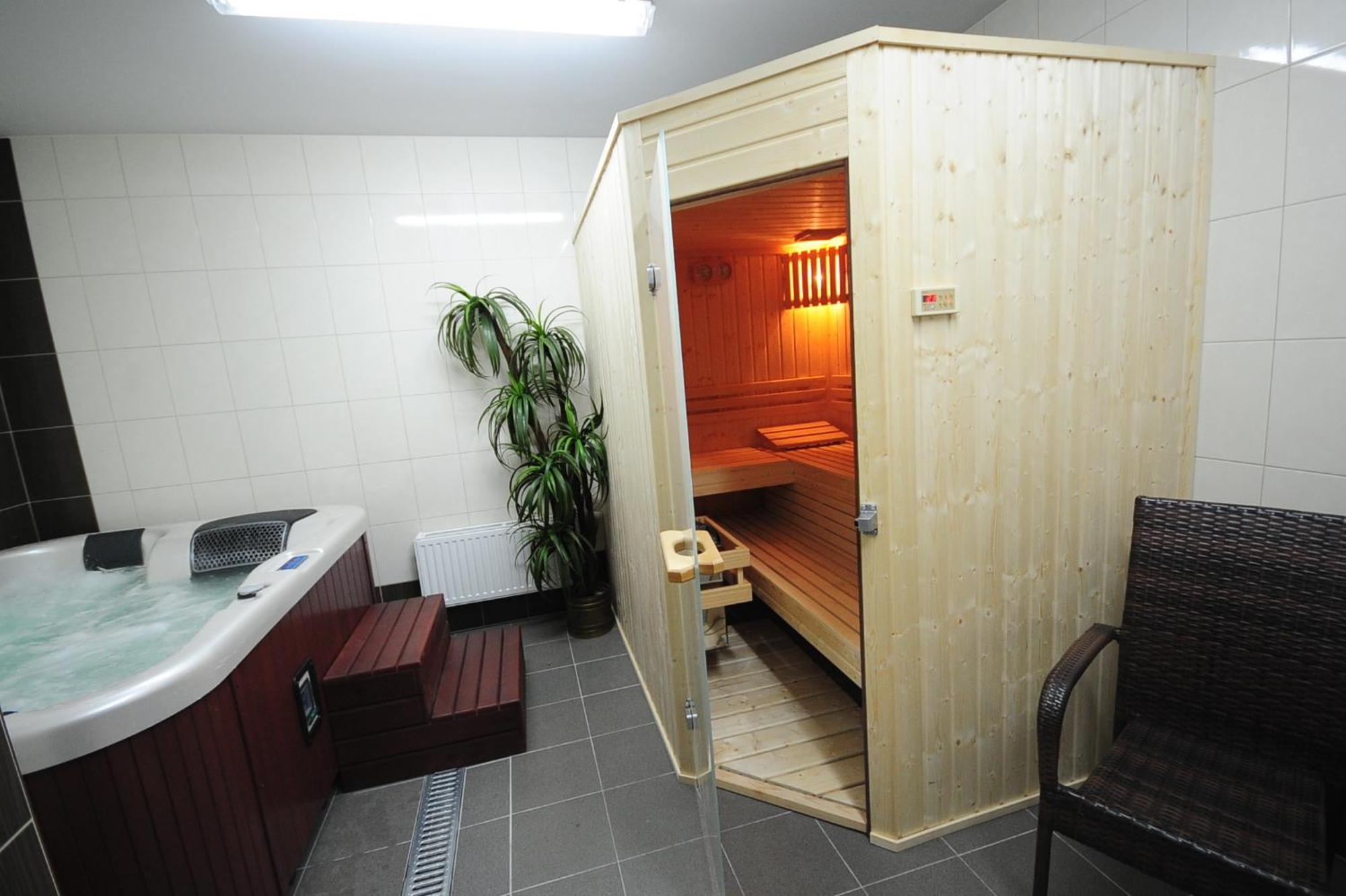 Hotel Maxim Kwidzyn Extérieur photo