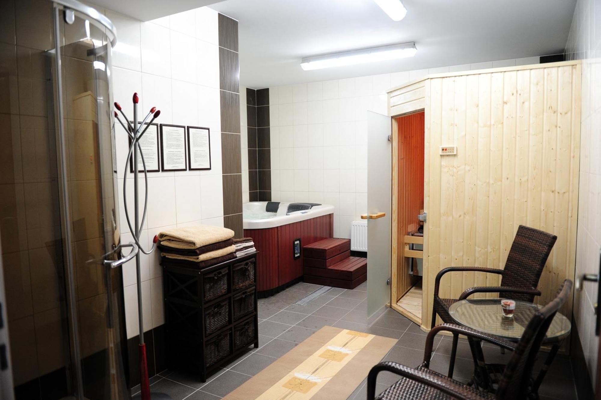 Hotel Maxim Kwidzyn Extérieur photo