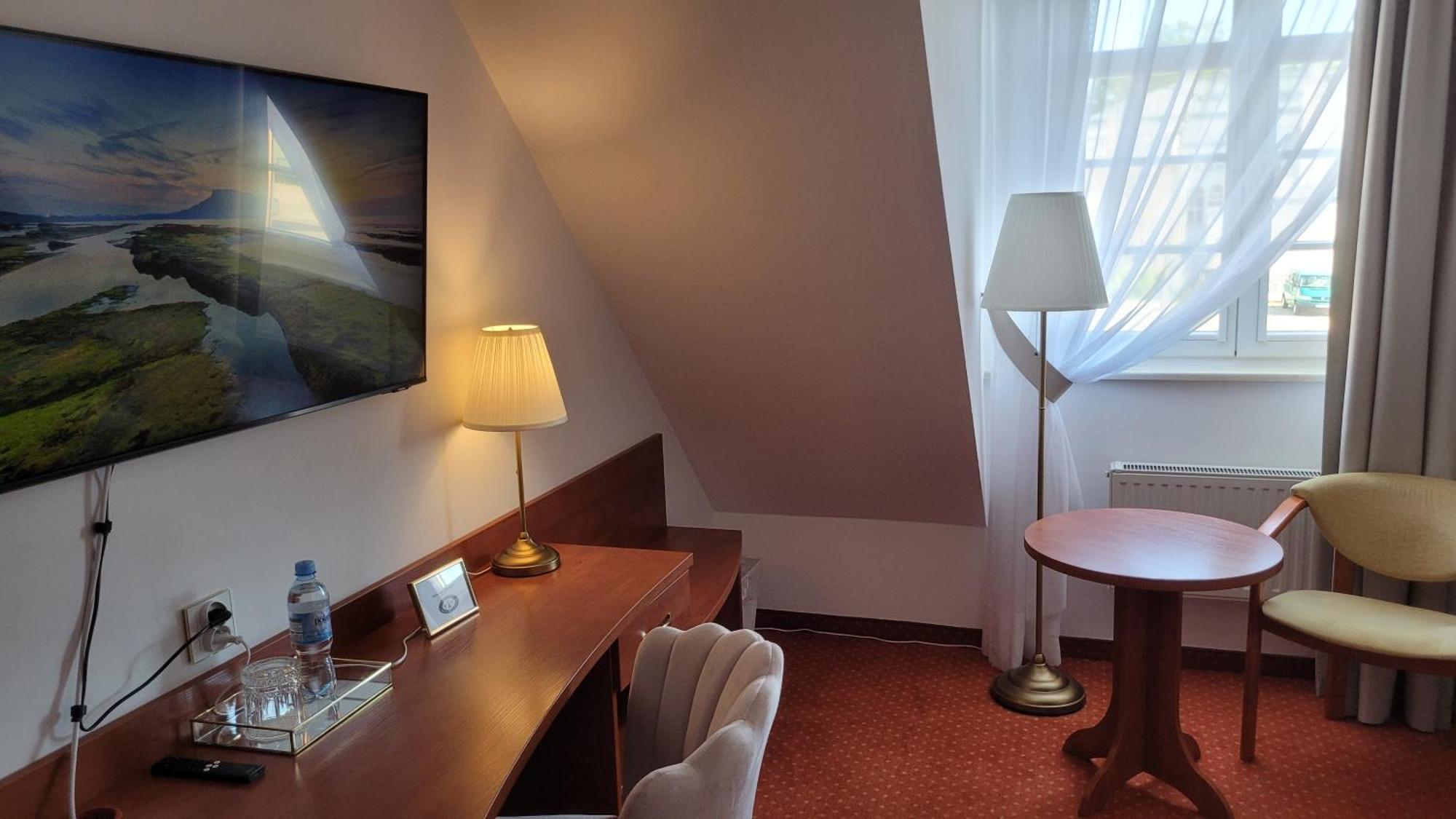 Hotel Maxim Kwidzyn Extérieur photo