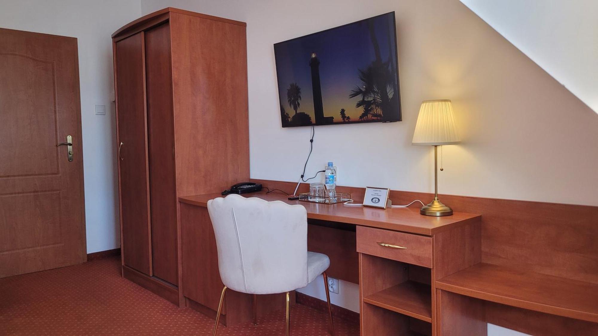 Hotel Maxim Kwidzyn Extérieur photo