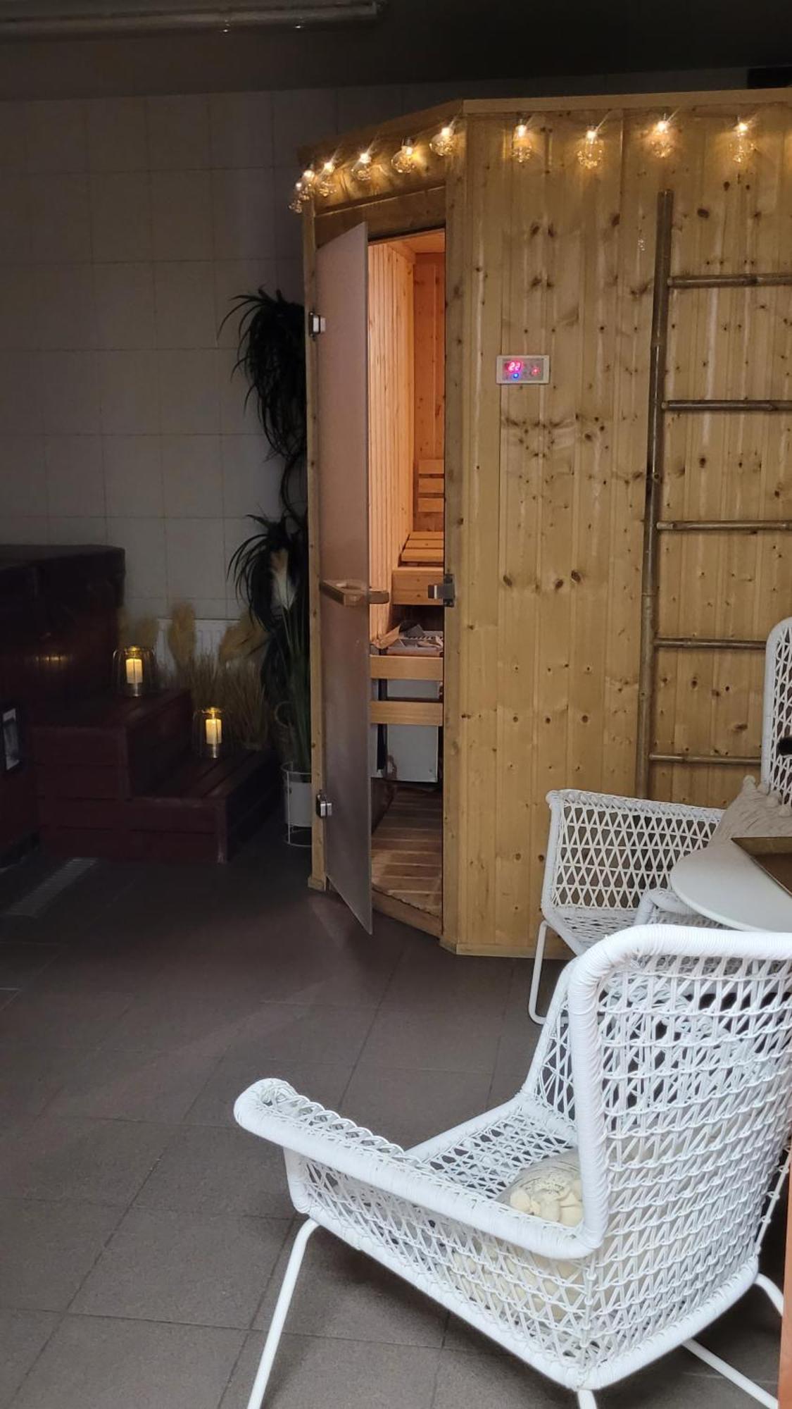 Hotel Maxim Kwidzyn Extérieur photo