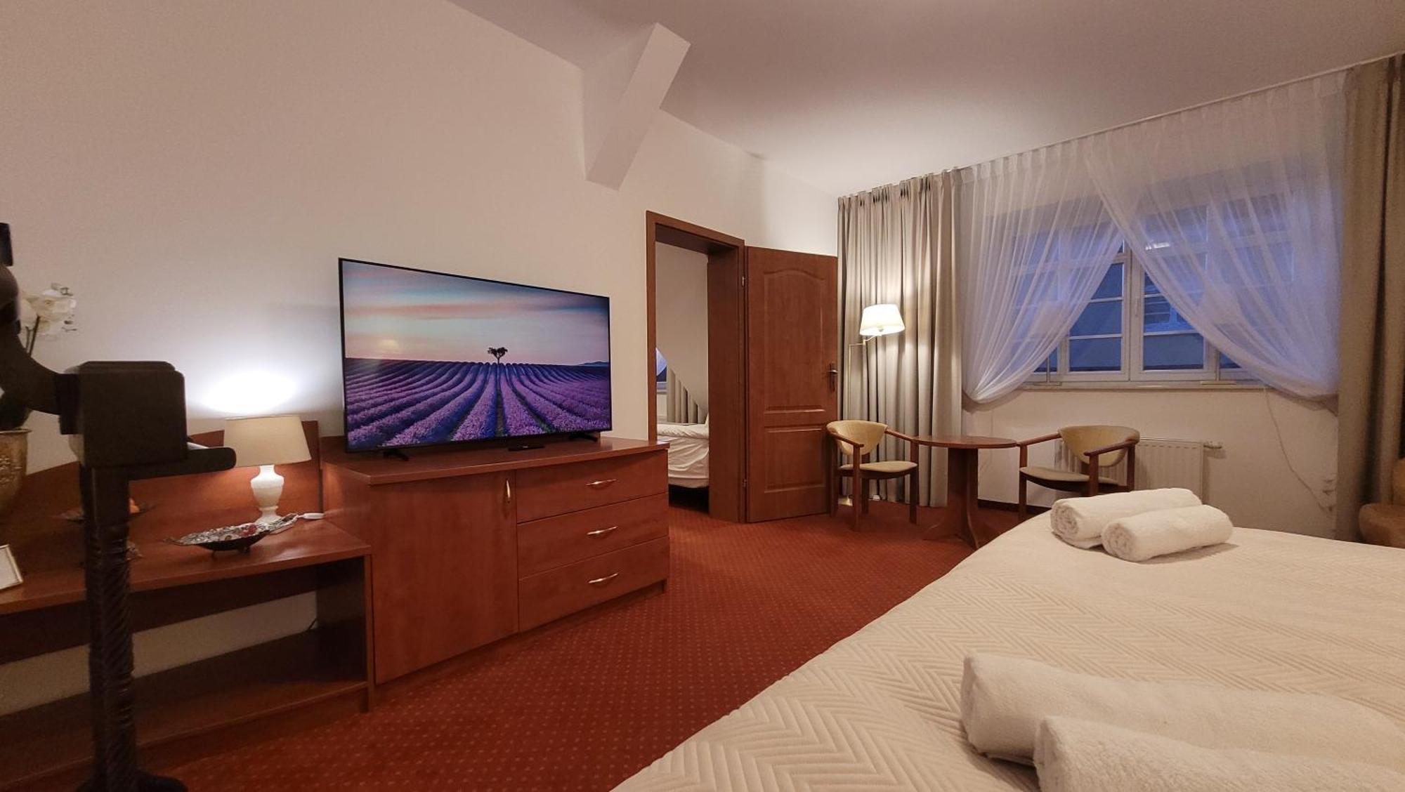 Hotel Maxim Kwidzyn Extérieur photo