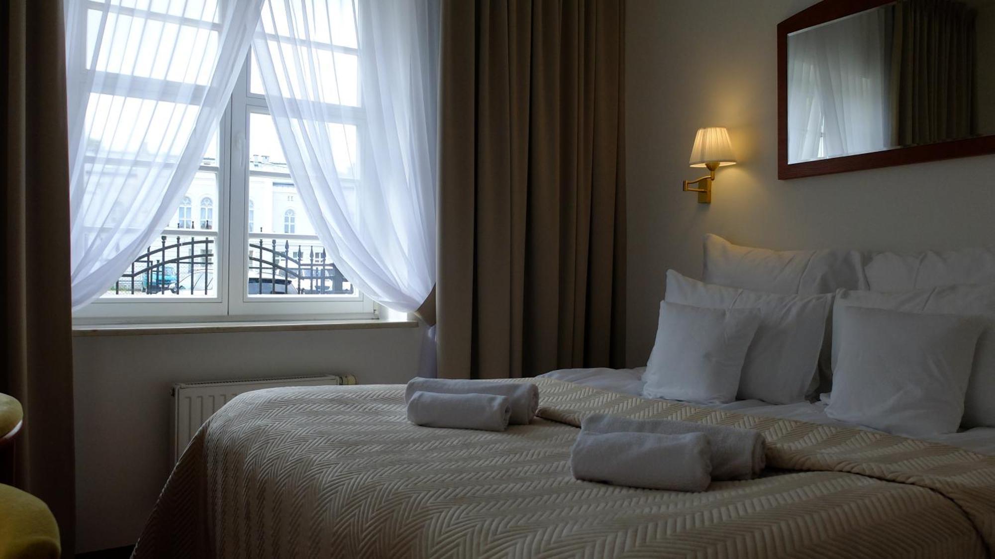 Hotel Maxim Kwidzyn Extérieur photo